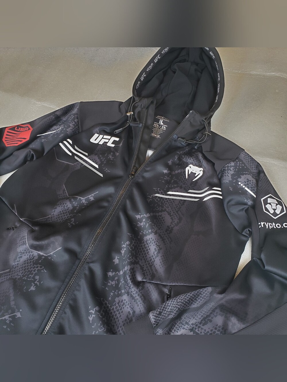 UFC Venum Men's Large Fight Night Walk Out Hoodie Matt Semelsberger Jacket A
